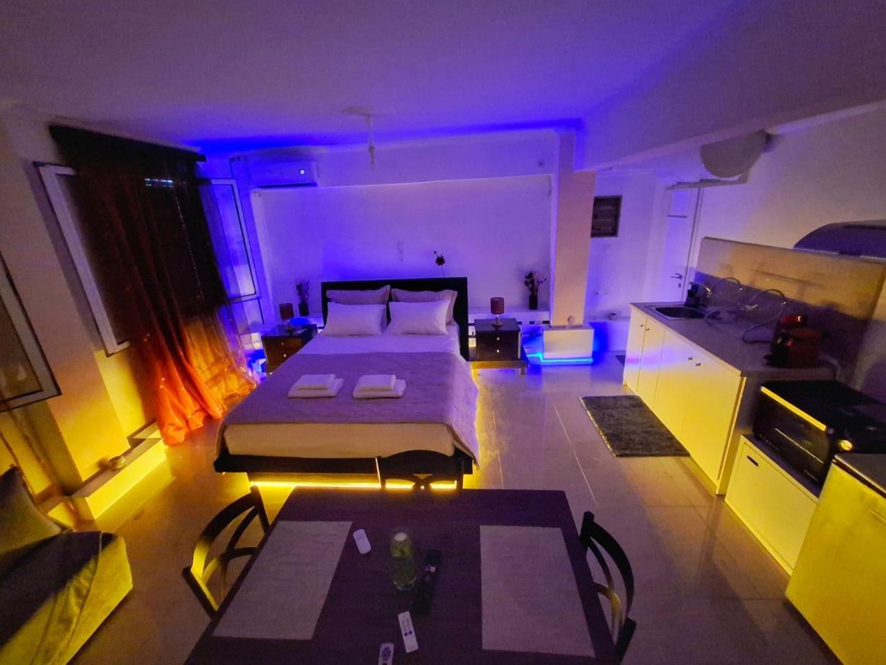 Acropolis Echoes Apartment Athen Eksteriør billede